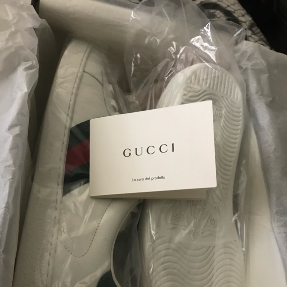 Brand new gucci ace embroidered - Picture 4 of 4